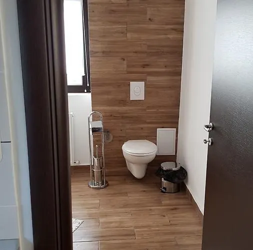 Leon * コンスタンツァ